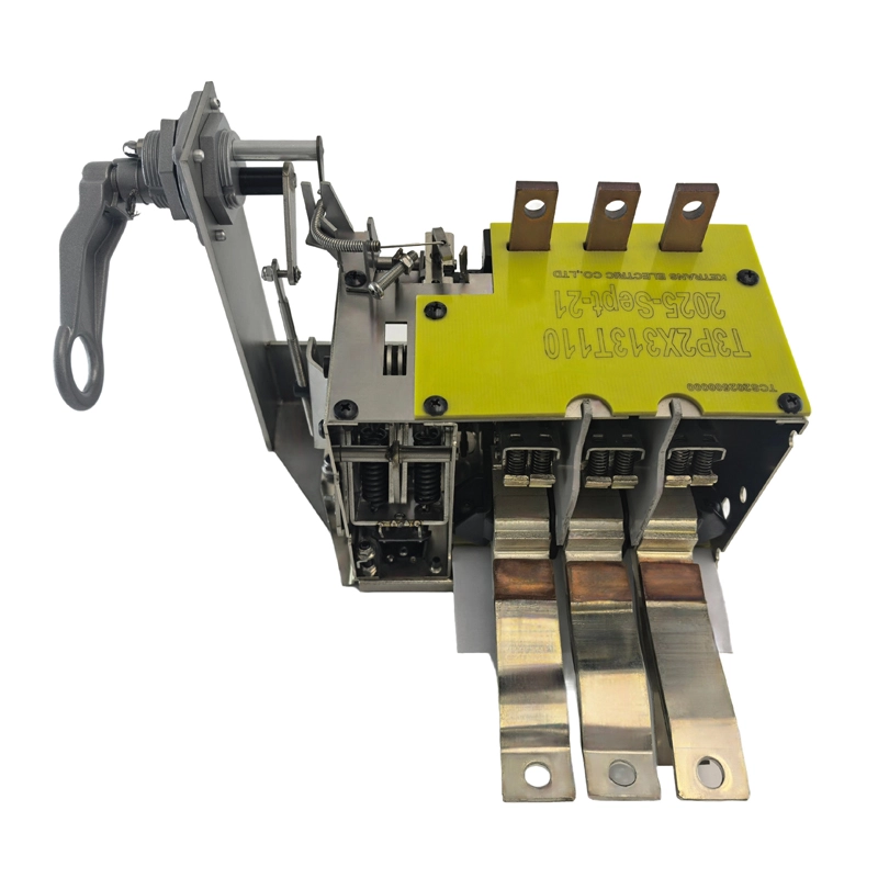Three phase 2X313A CSP oil immersed circuit breaker 225KVA side mounting view